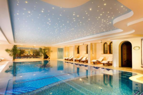 Отель Hotel Ville Montefiori  Гардоне Ривьера